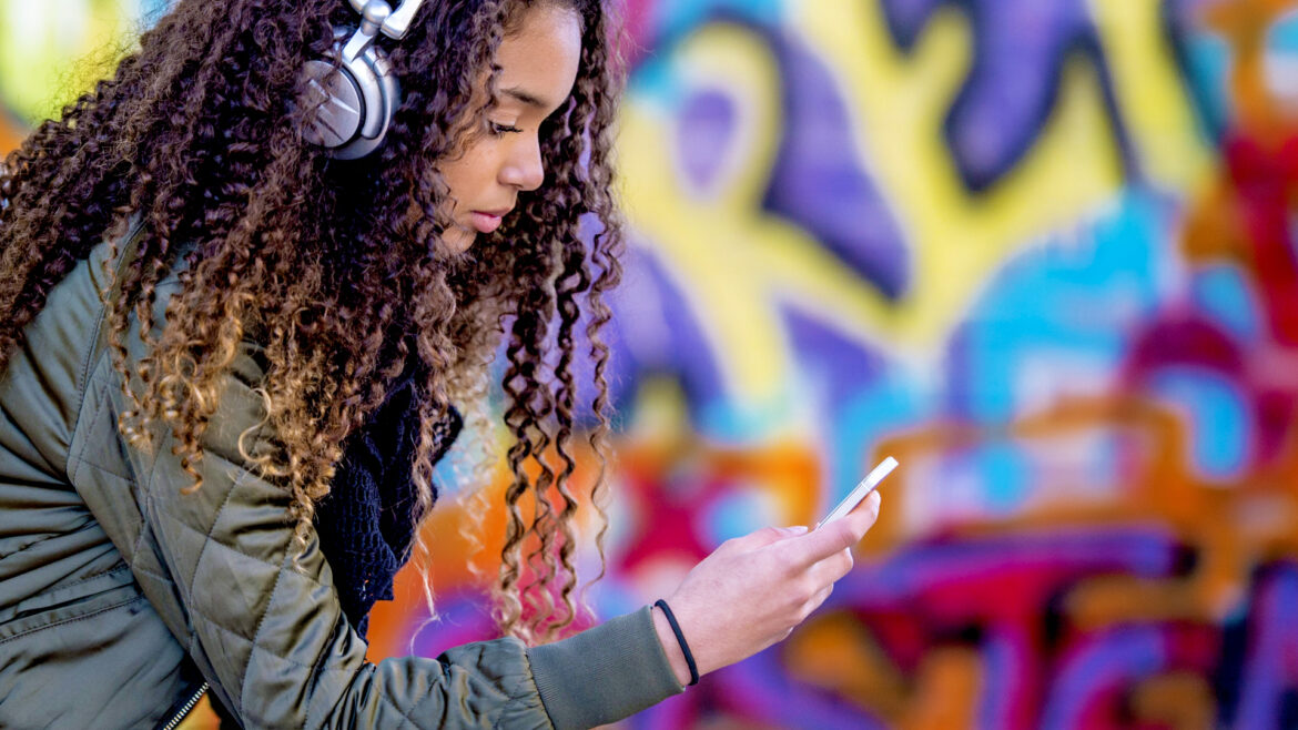 Reaching Gen Z: Platforms Where Brands Can Connect With Their Gen Z Audiences